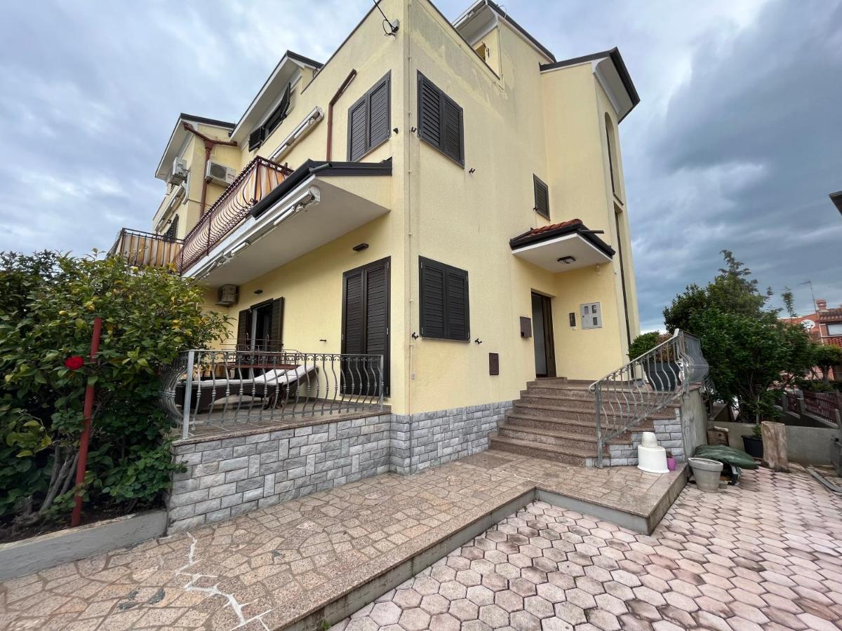Holiday Apartments Sonne Rovinj Exterior photo