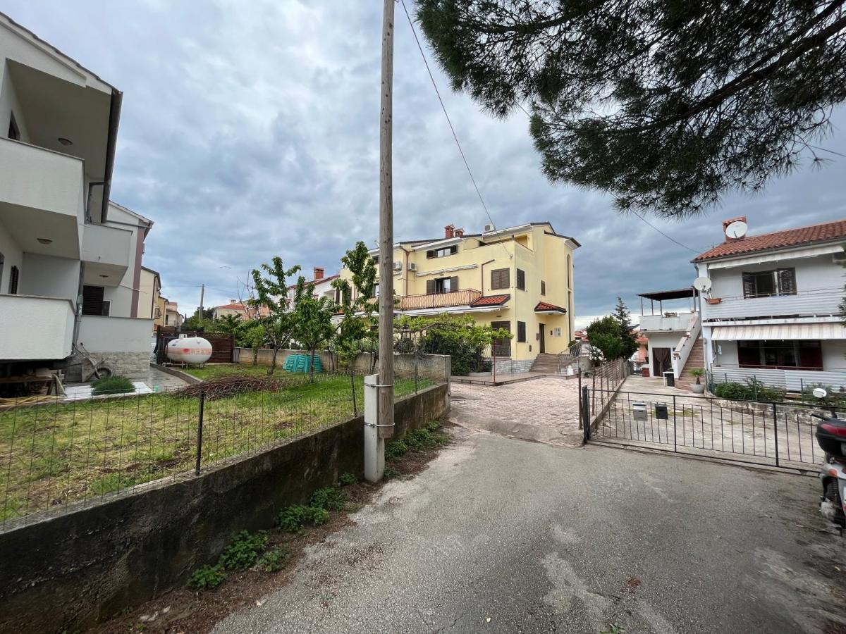 Holiday Apartments Sonne Rovinj Exterior photo