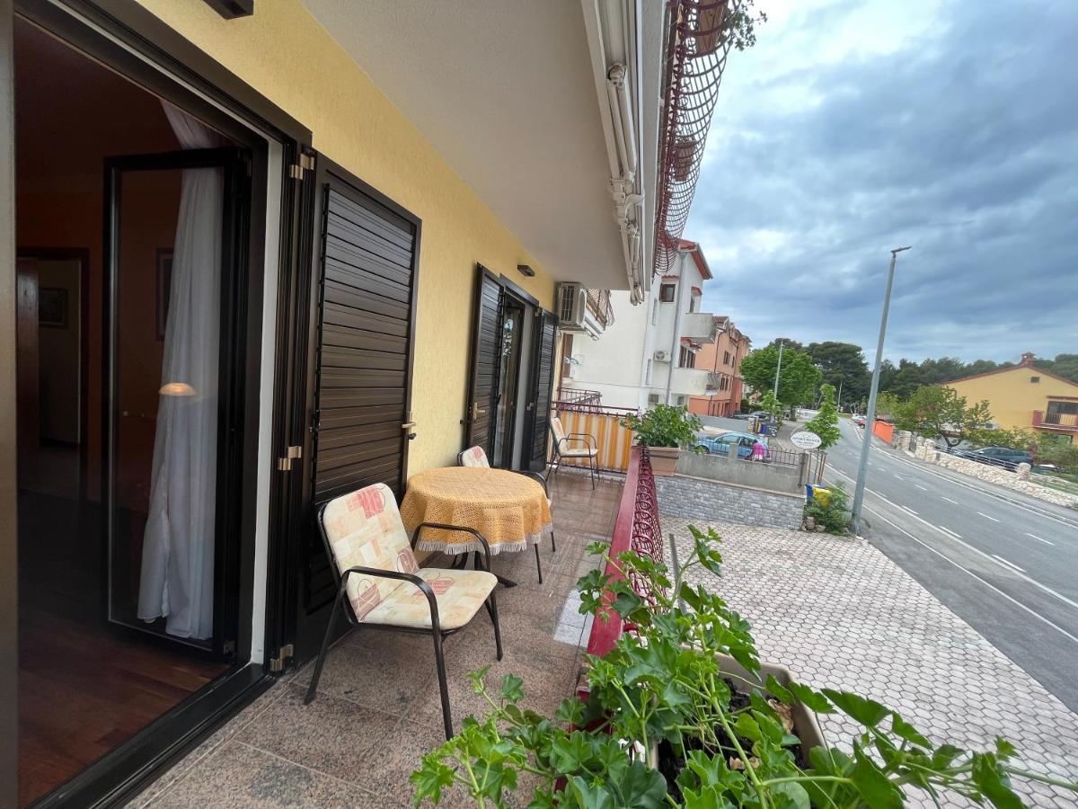Holiday Apartments Sonne Rovinj Exterior photo