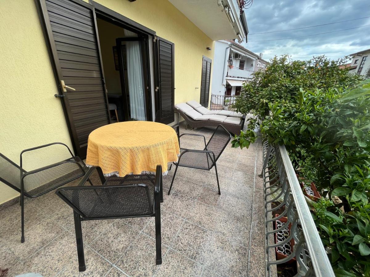 Holiday Apartments Sonne Rovinj Exterior photo