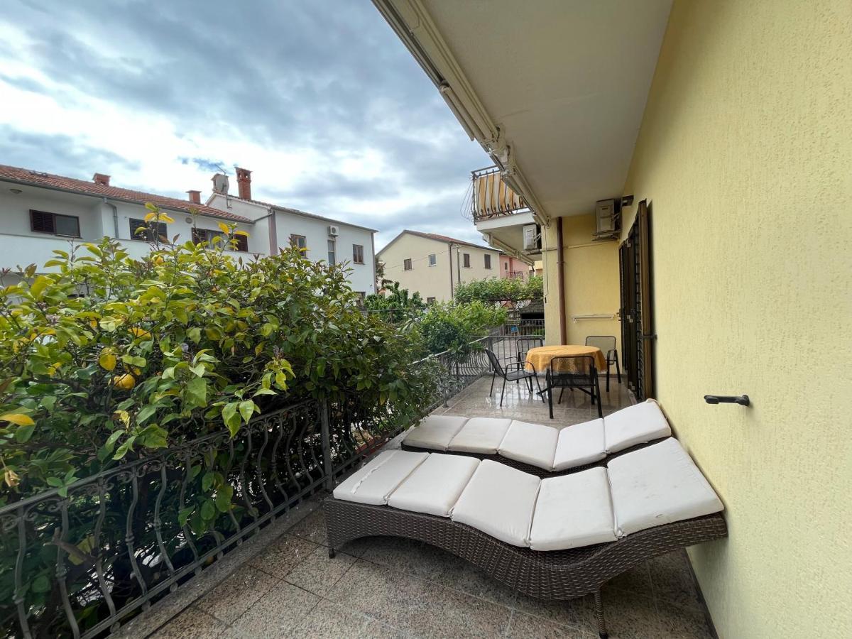 Holiday Apartments Sonne Rovinj Exterior photo