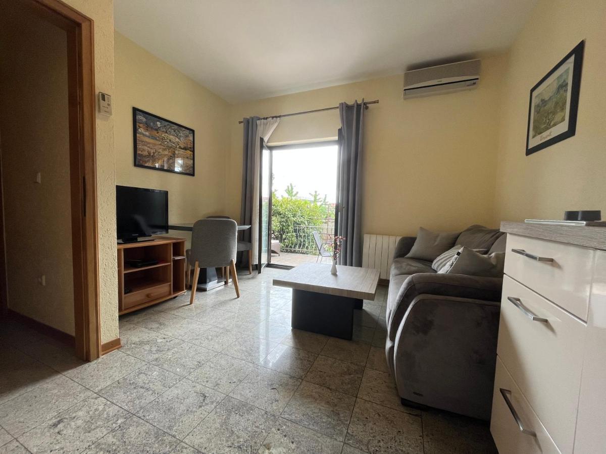 Holiday Apartments Sonne Rovinj Exterior photo